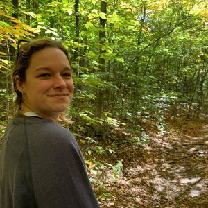 Meet your Posher, Claire